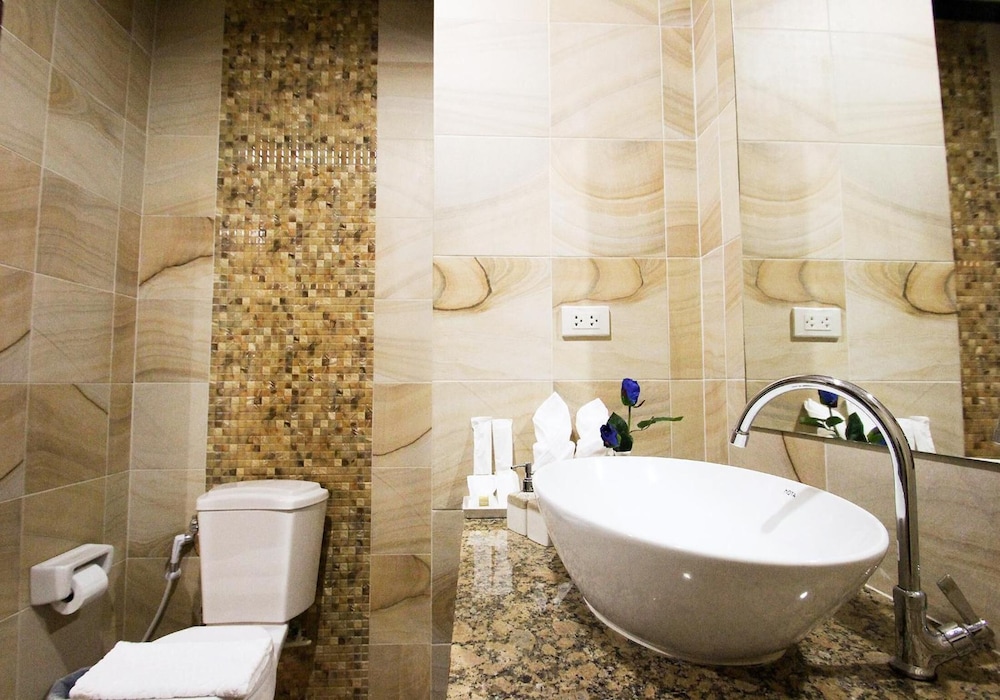 I Boutique Hotel 16/65