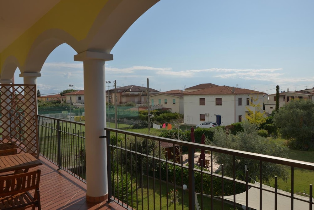 Larus Hotel 42/44
