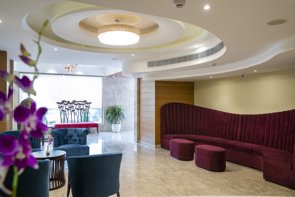 Regenta Central Cassia Zirakpur Chandigarh 4/42