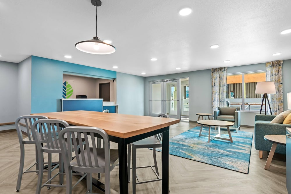 WoodSpring Suites Rogers Bentonville 32/51