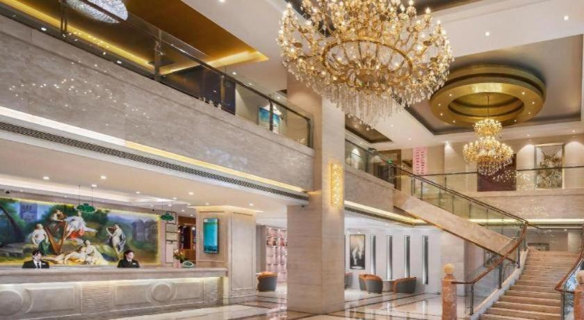 Venus International Hotel (Huizhou West Lake) 12/55