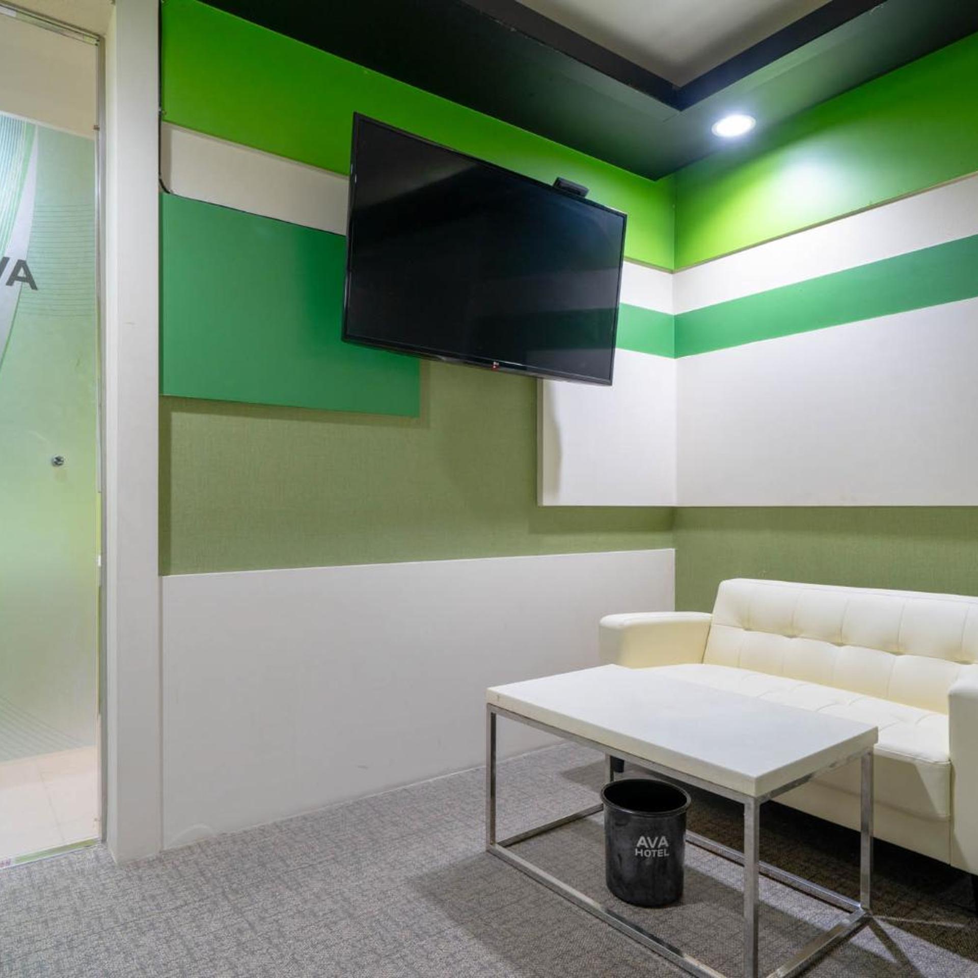 Ava Hotel Changwon 88/99