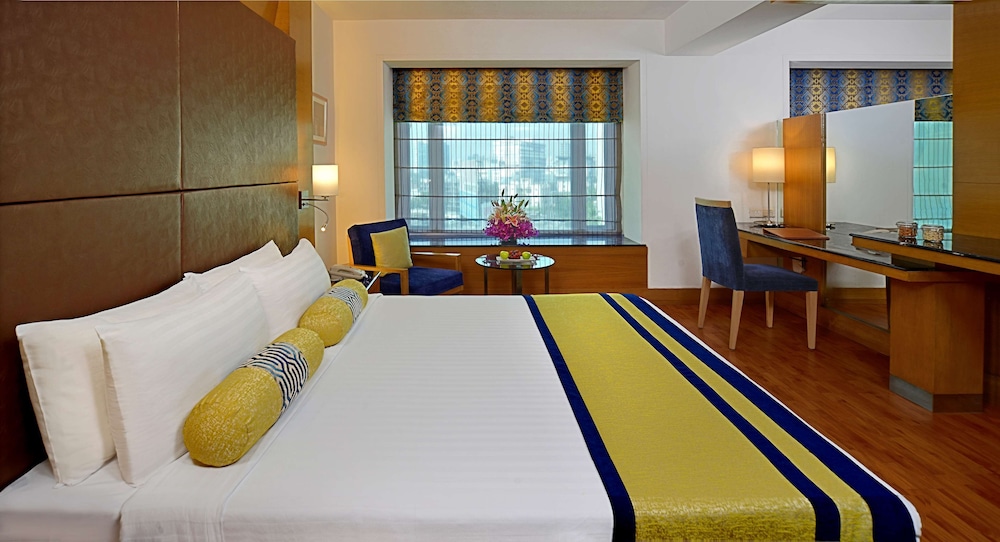 Radisson Mumbai Goregaon 19/75