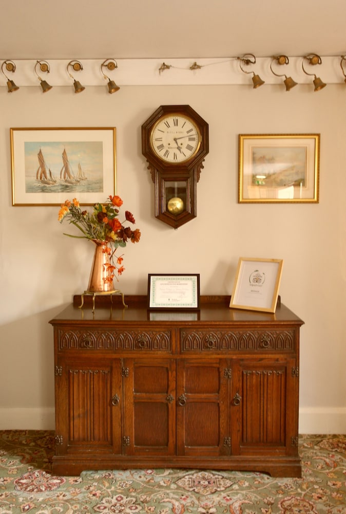 Trimstone Manor Country House Hotel 4/50