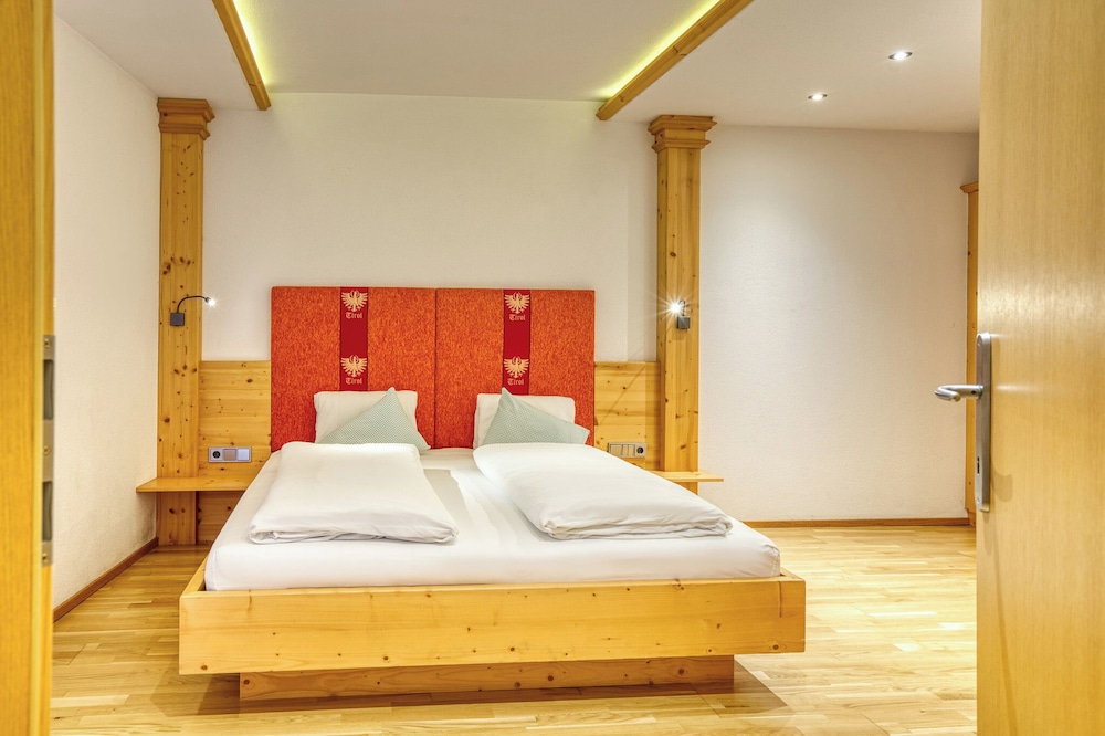 Alpenhotel Stolz 12/50