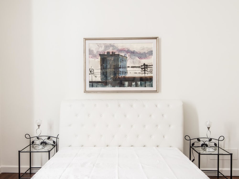 RSH Luxury Vatican Four Bedroom Apartment 36/36