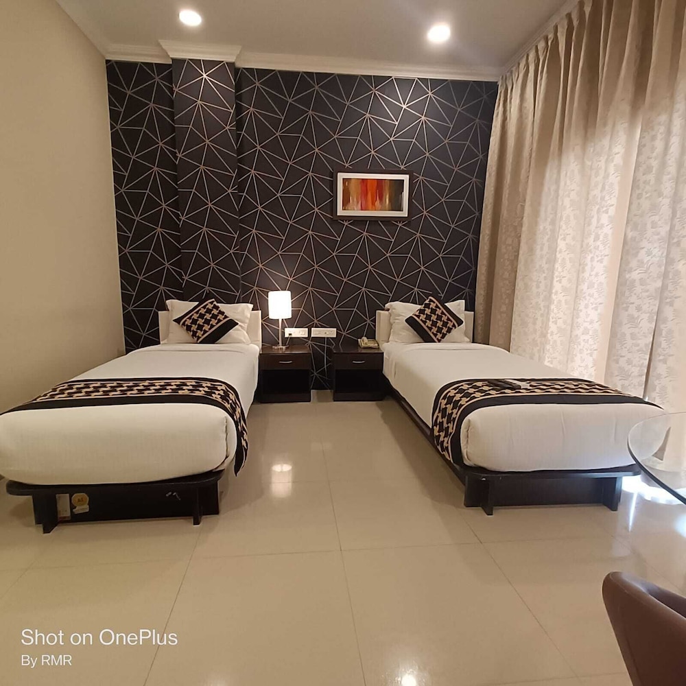 CHRIS HOTEL WHITEFIELD 9/50