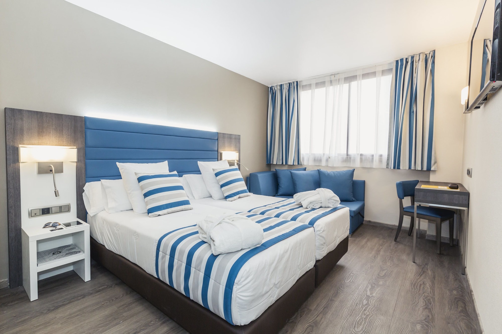 غرفة سوبيريور بسريرين منفصلين، Hotel Ronda Lesseps 2/10