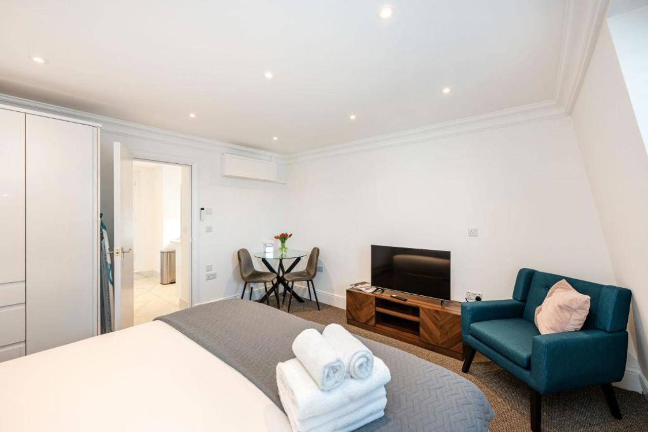 Apartment Queensgate Court 30/37