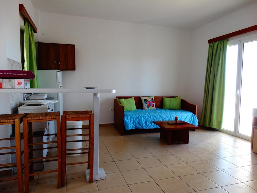 Paradiso Apartments 16/45