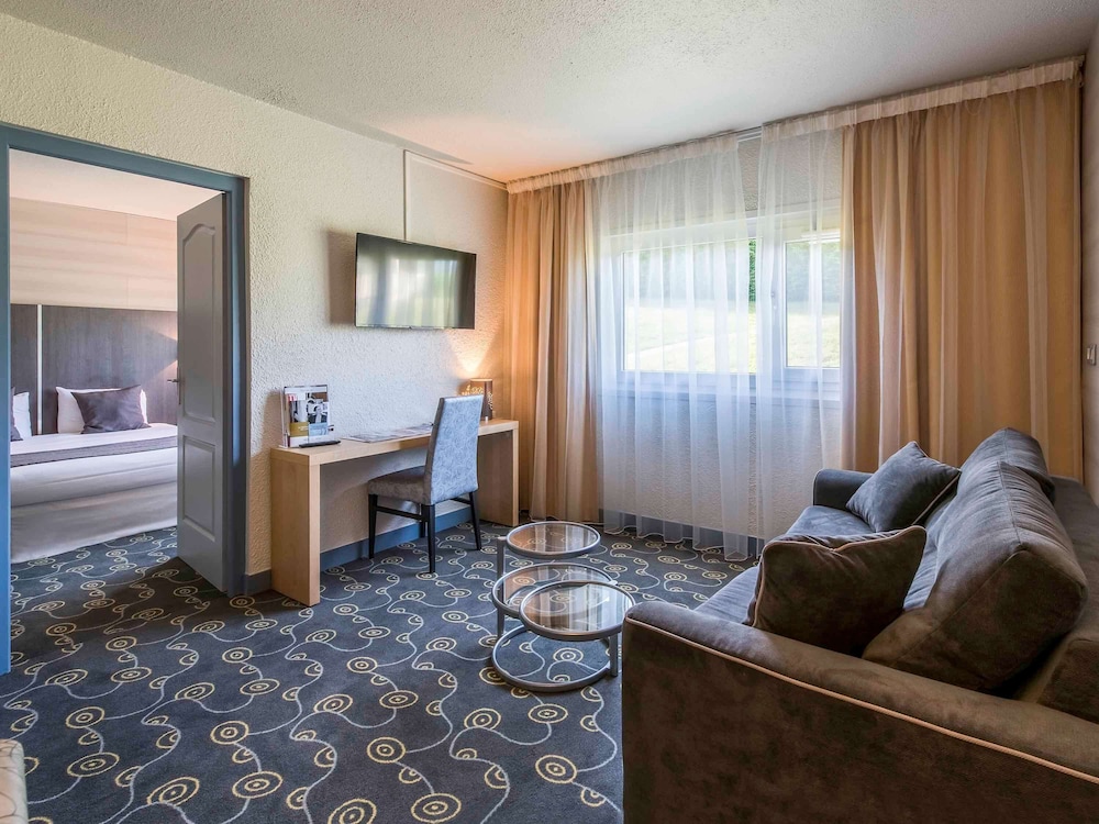 Mercure Annecy Sud 45/70