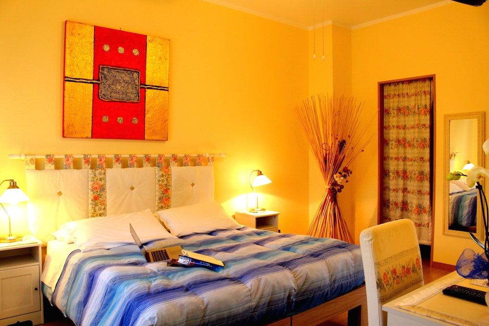 Bed&amp;Breakfast EREMES 11/50