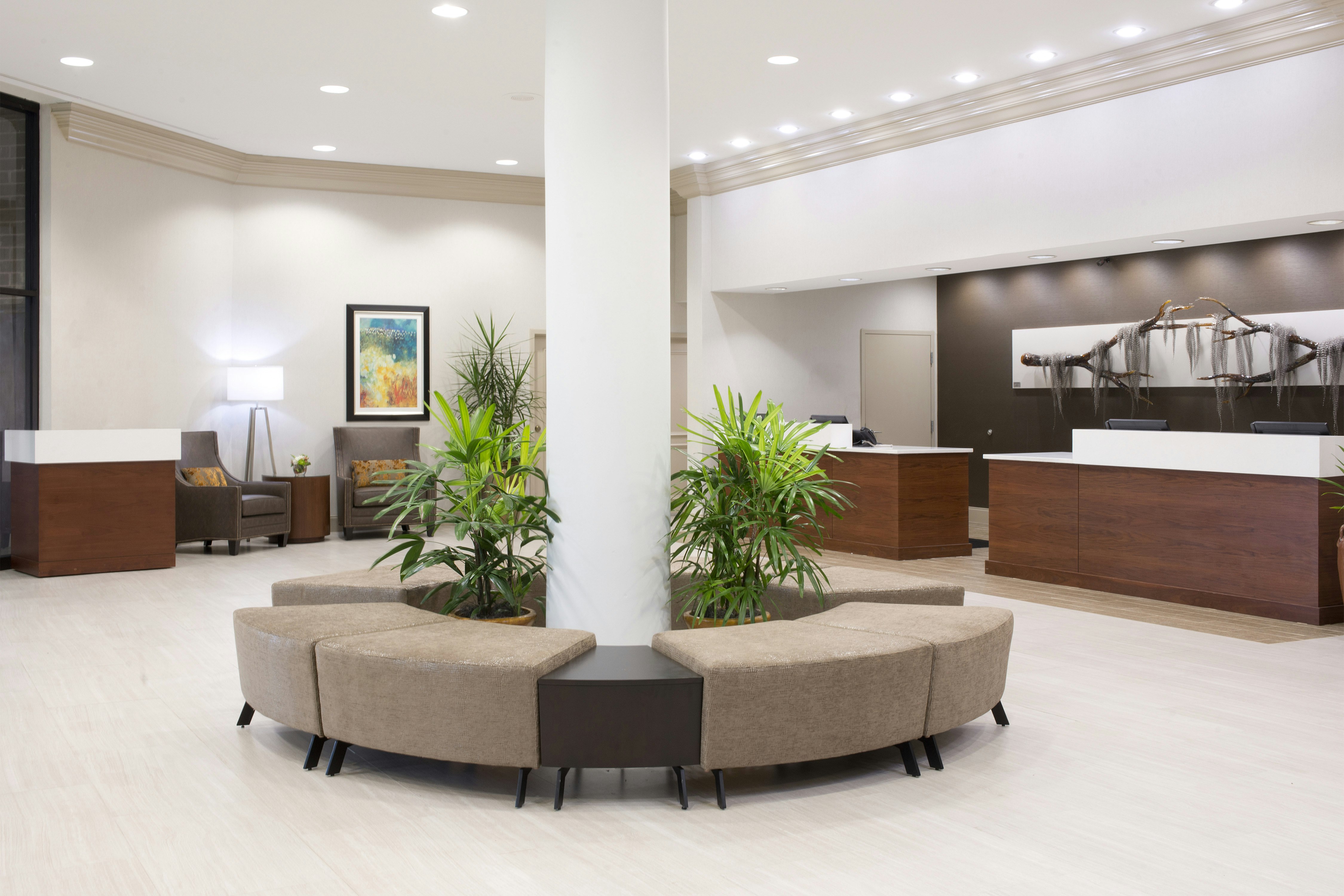 Doubletree By Hilton Hotel Lafayette 3/26