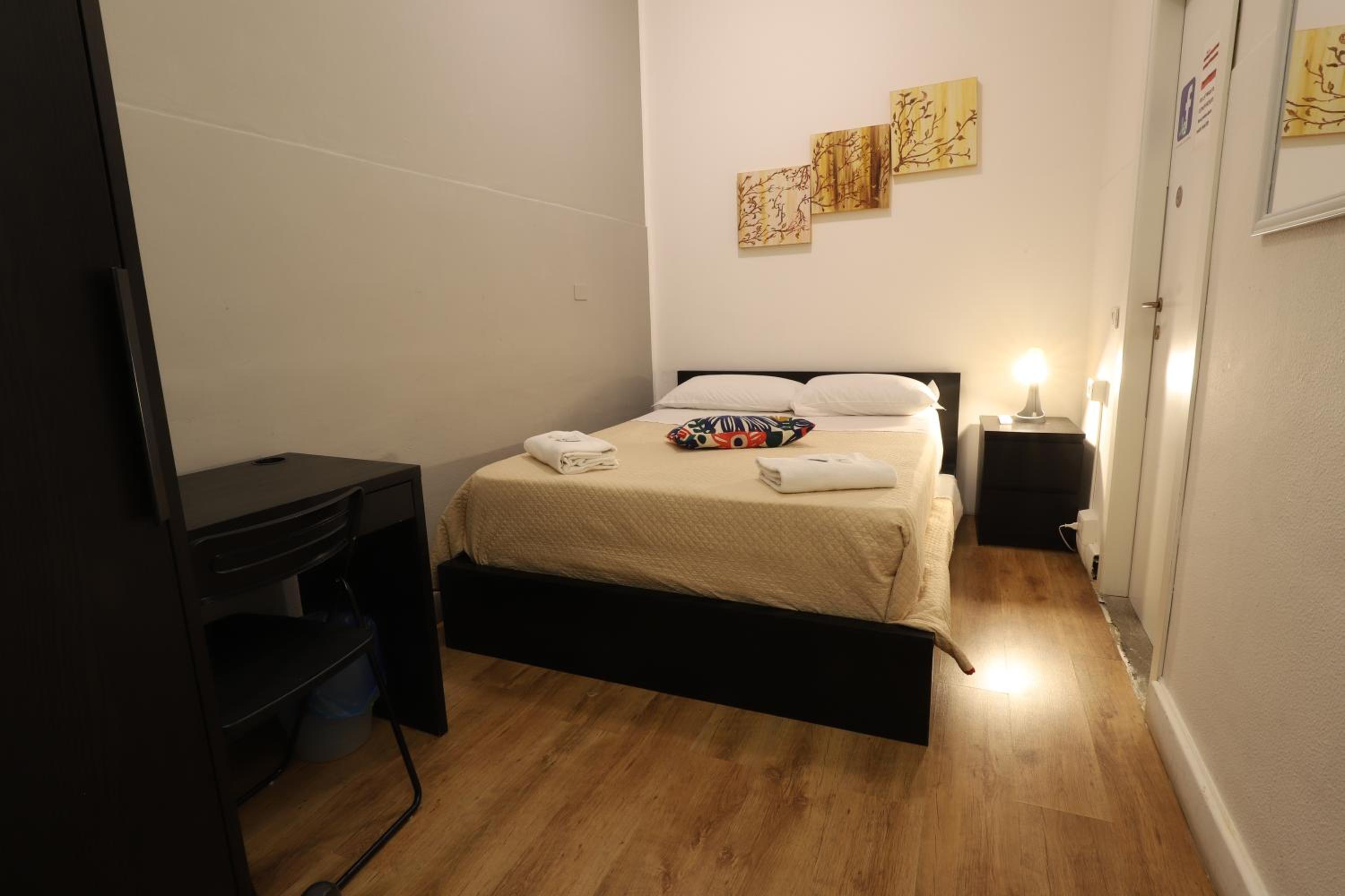 Room, Single, External Bathroom