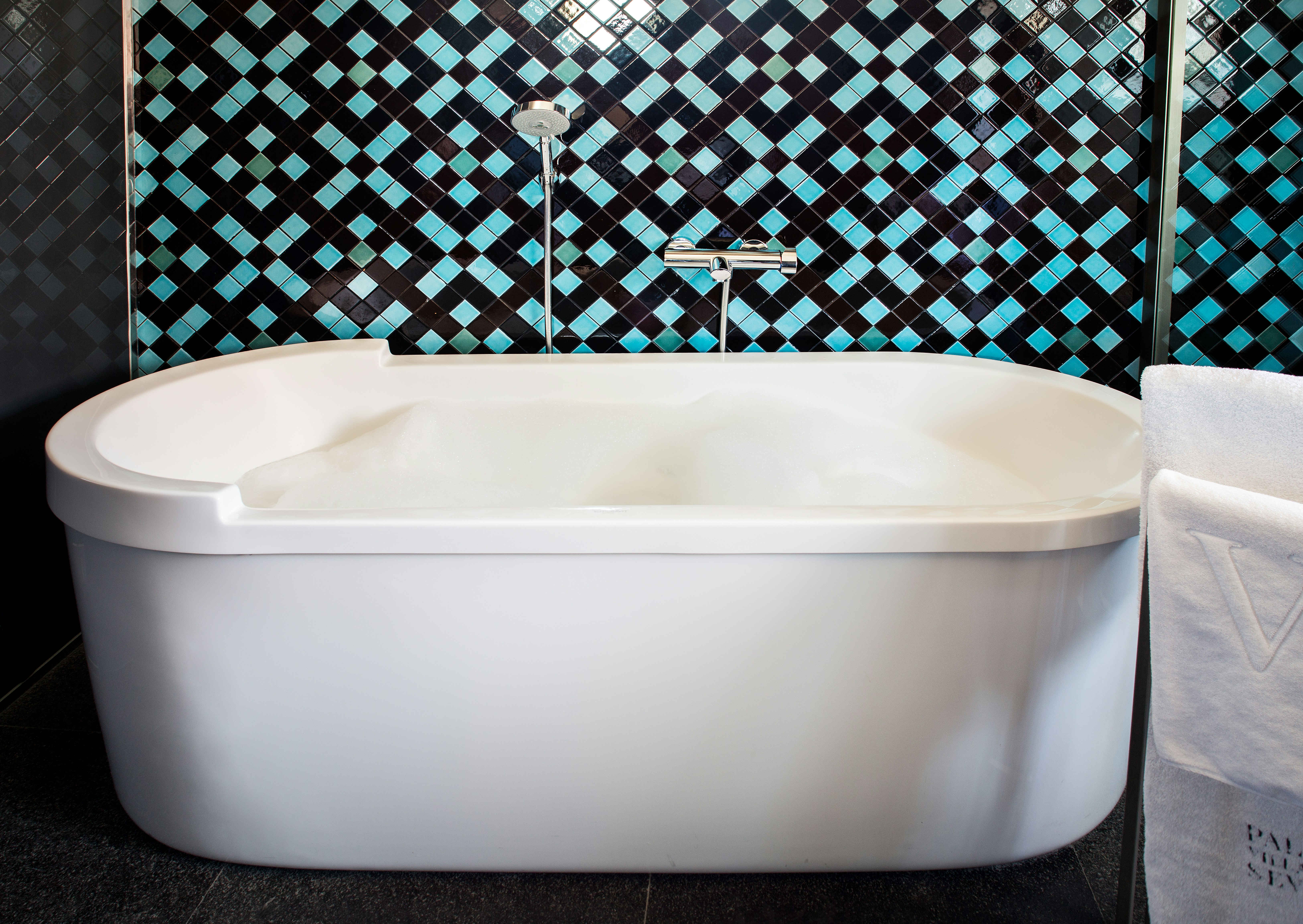 CoolRooms Palacio Villapanes 5 GL 63/65