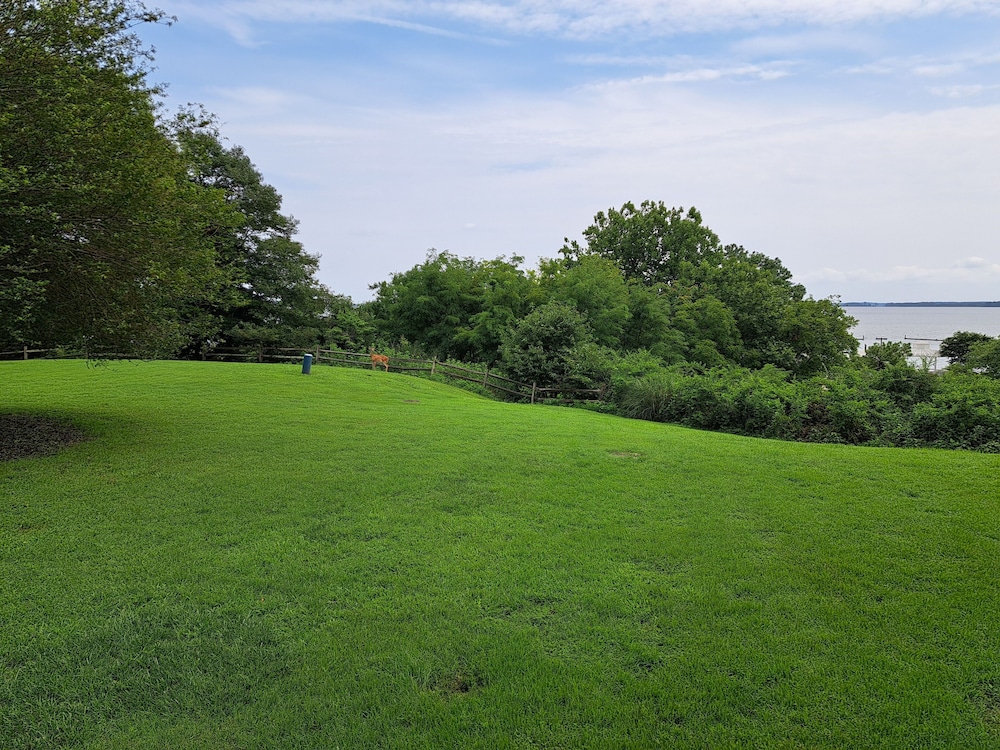 KINGSMILL RESORT 52/60
