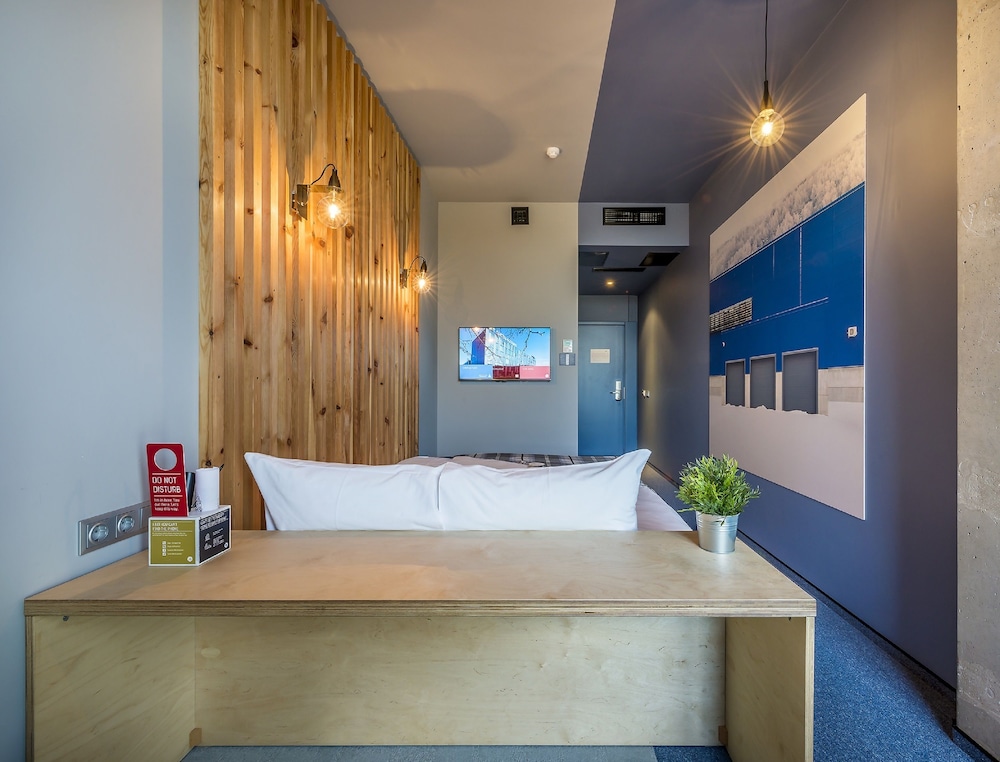Urbihop Hotel 6/47