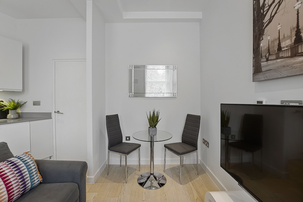 West Street by Aeria Apartments 9/18