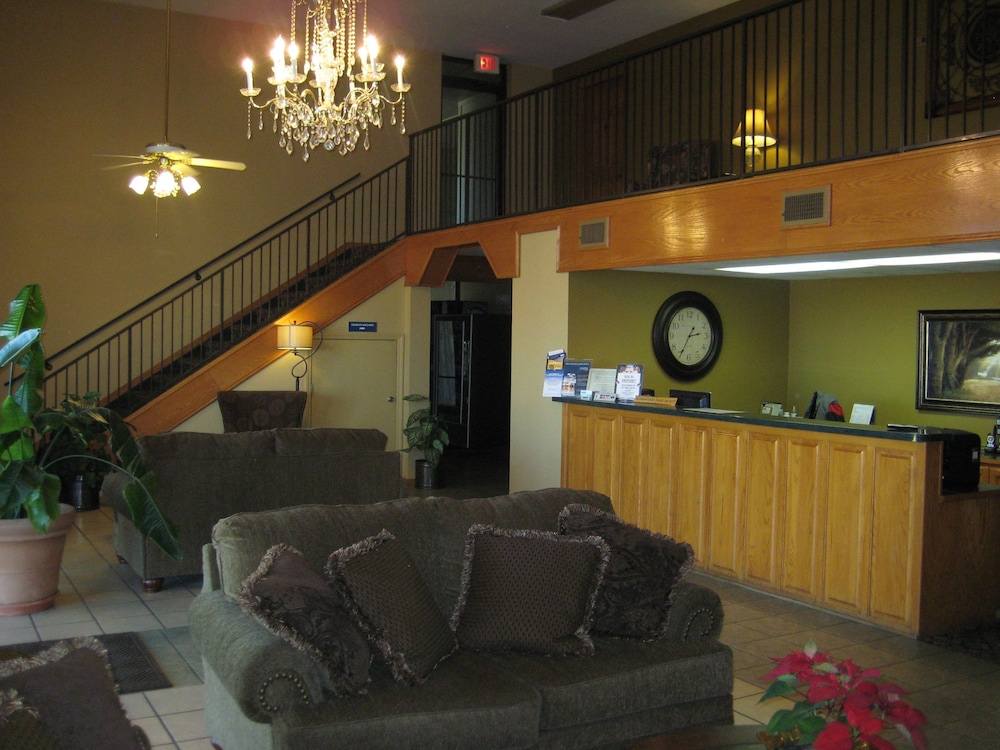 Walnut Inn Roland 7/49