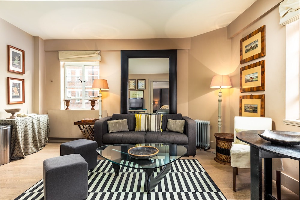 Nell Gwynn House Apartments 42/63