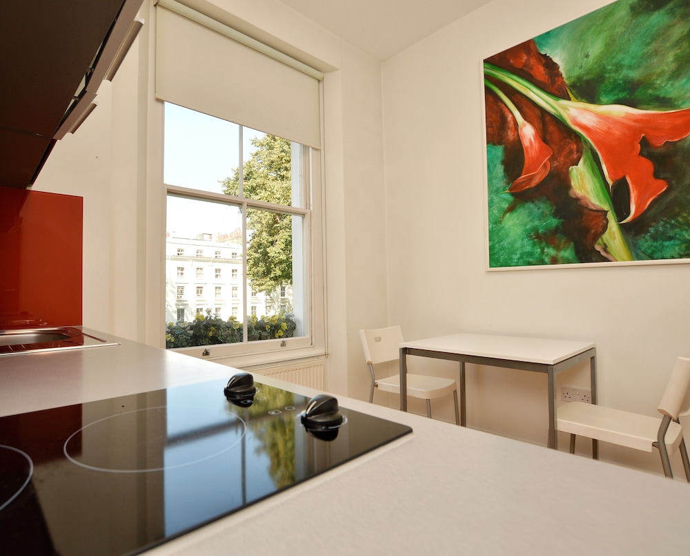 Princes Square Serviced Apartments 20/50