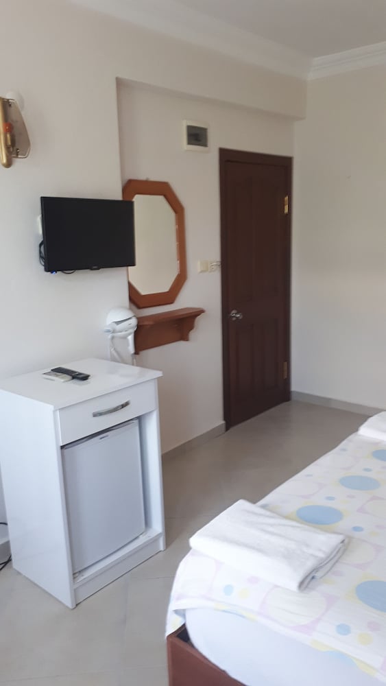 Everest Apart Hotel 27/55