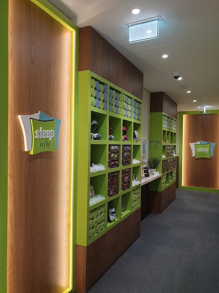 Sleep N Fly Sleep Lounge A Gates Terminal 3 Transit Only 3/50