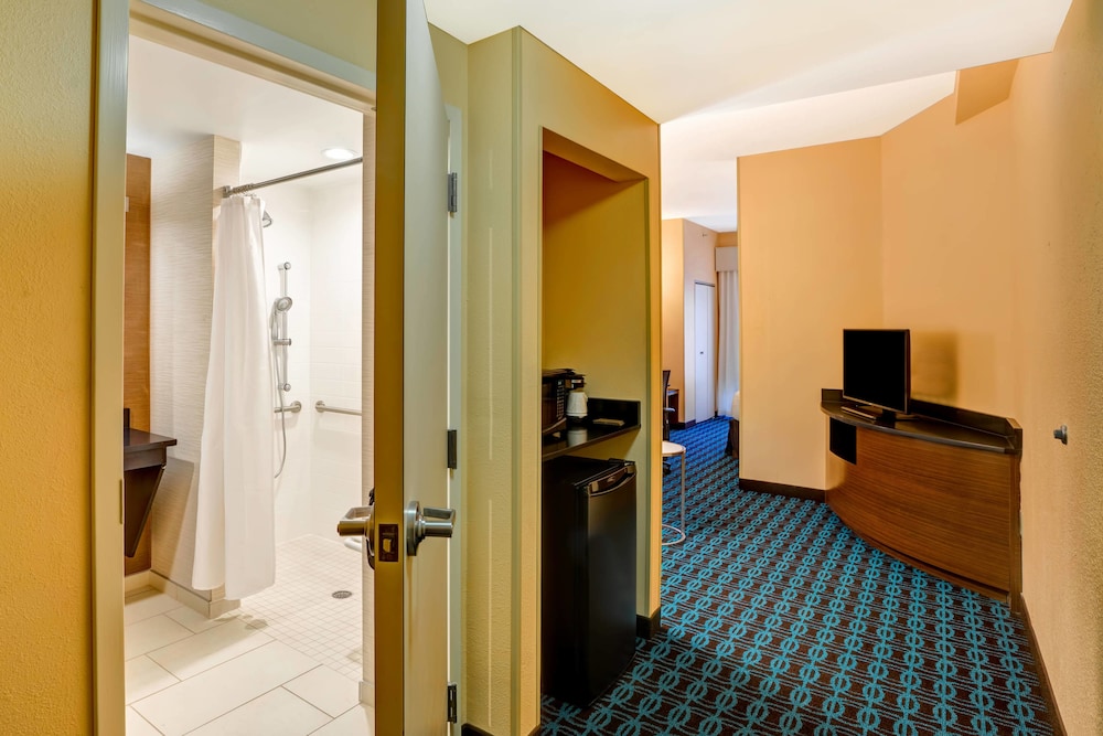 Fairfield Inn By Marriott Christiansburg 25/44