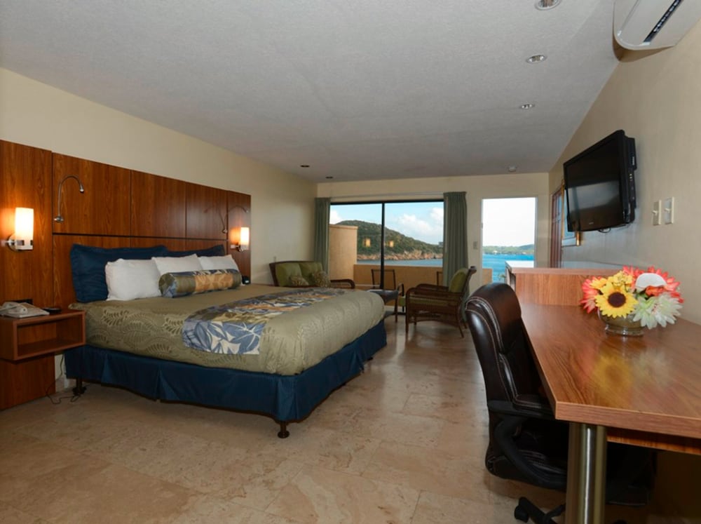 Lindbergh Bay Hotel And Villas 23/68