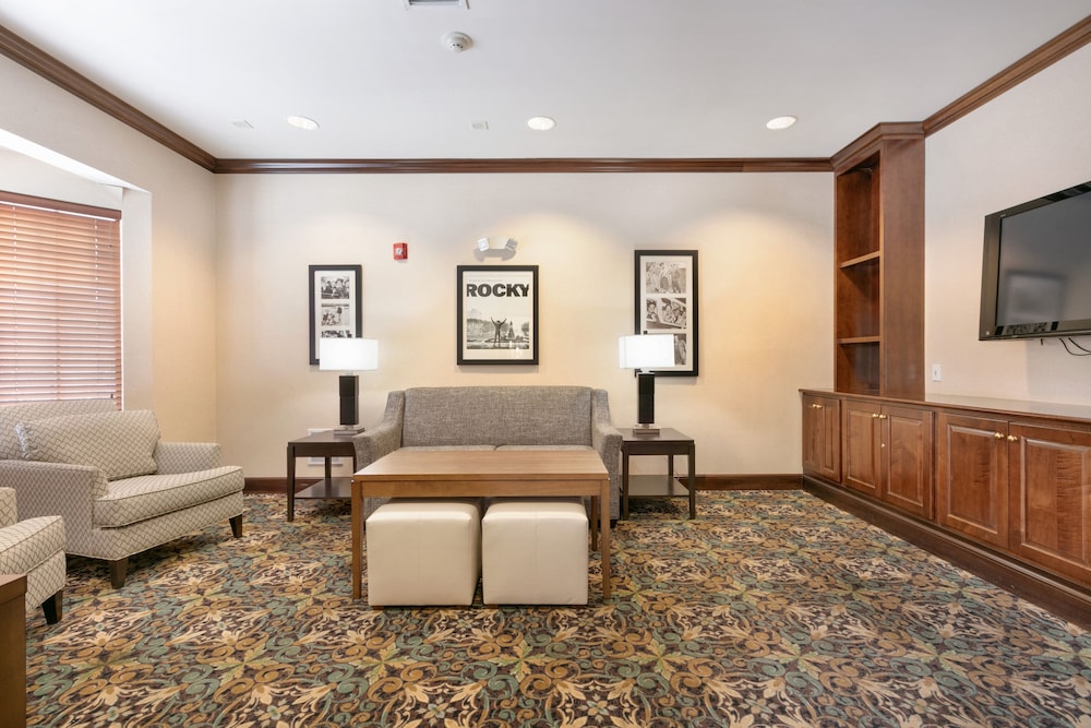 Staybridge Suites Akron-Stow-Cuyahoga Falls 43/65