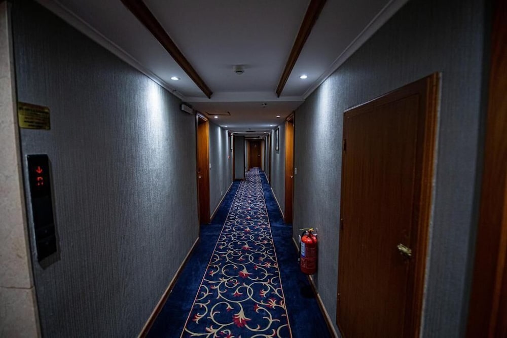 ميركيور جراند أم القرى(Misk Umm Al Qura Hotel) 25/38