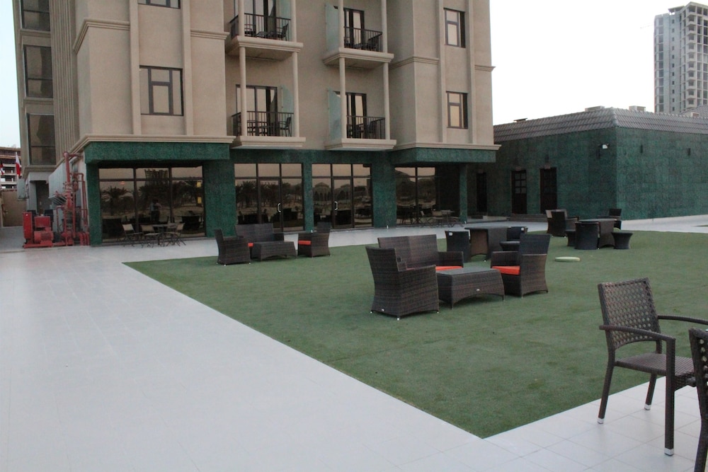 فندق جولدن توليب للأجنحة الفندقية(Golden Tulip Al Khobar Suite Hotel) 7/52