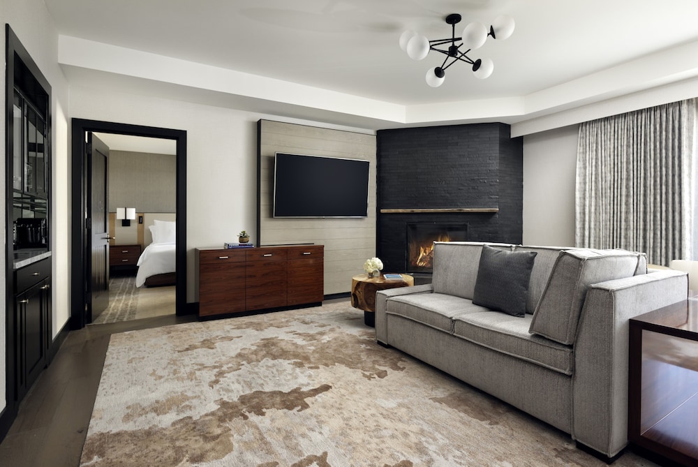 Four Seasons Resort and Residences Vail 61/93