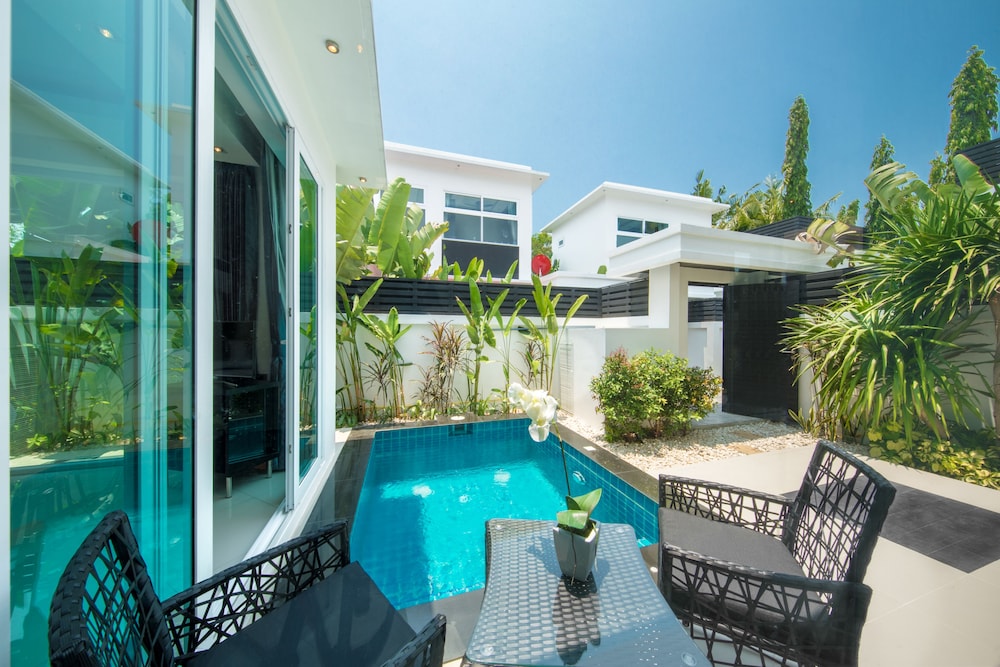 Colibri Pool Villa 44/50
