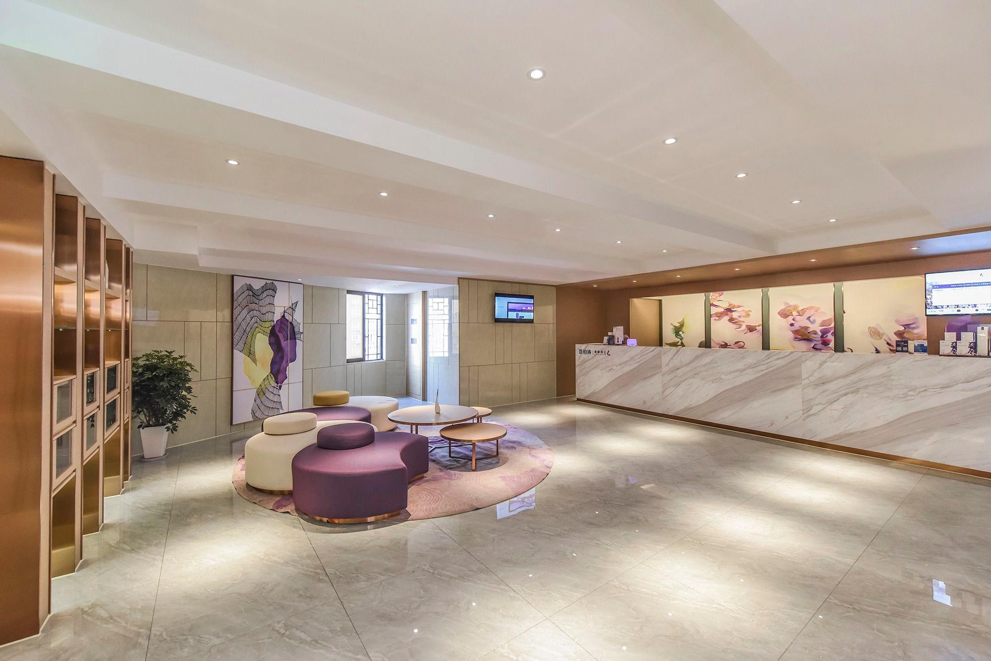 Lavande Hotel (Chongqing Nanping Pedestrian Street, Gongmao Metro Station) 19/53