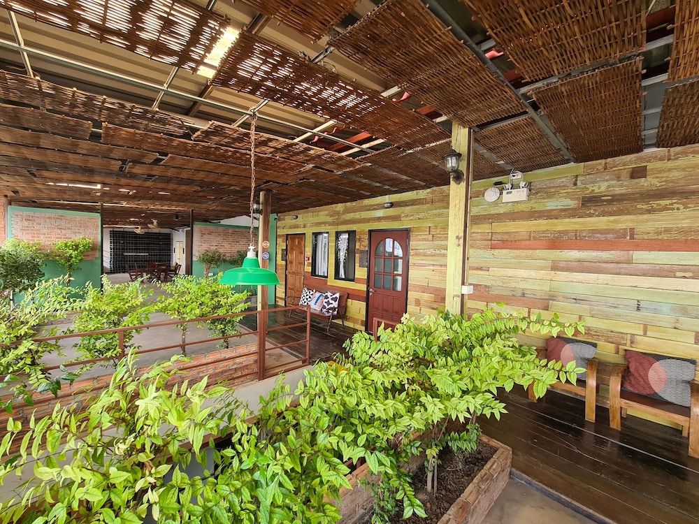 The 8 Factory Hostel Phitsanulok 4/69