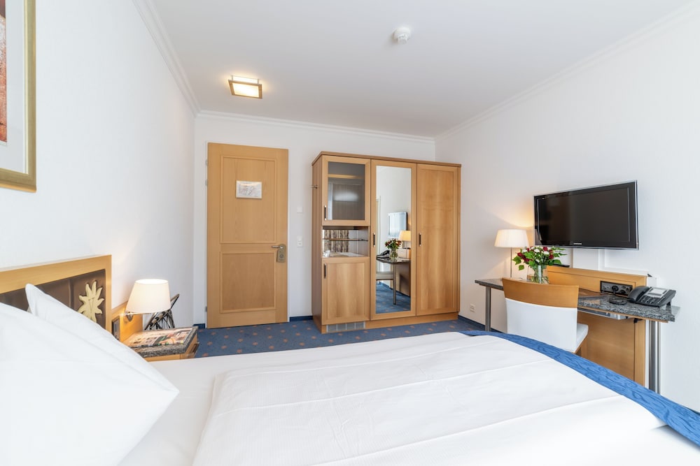 Turmhotel Victoria 16/50