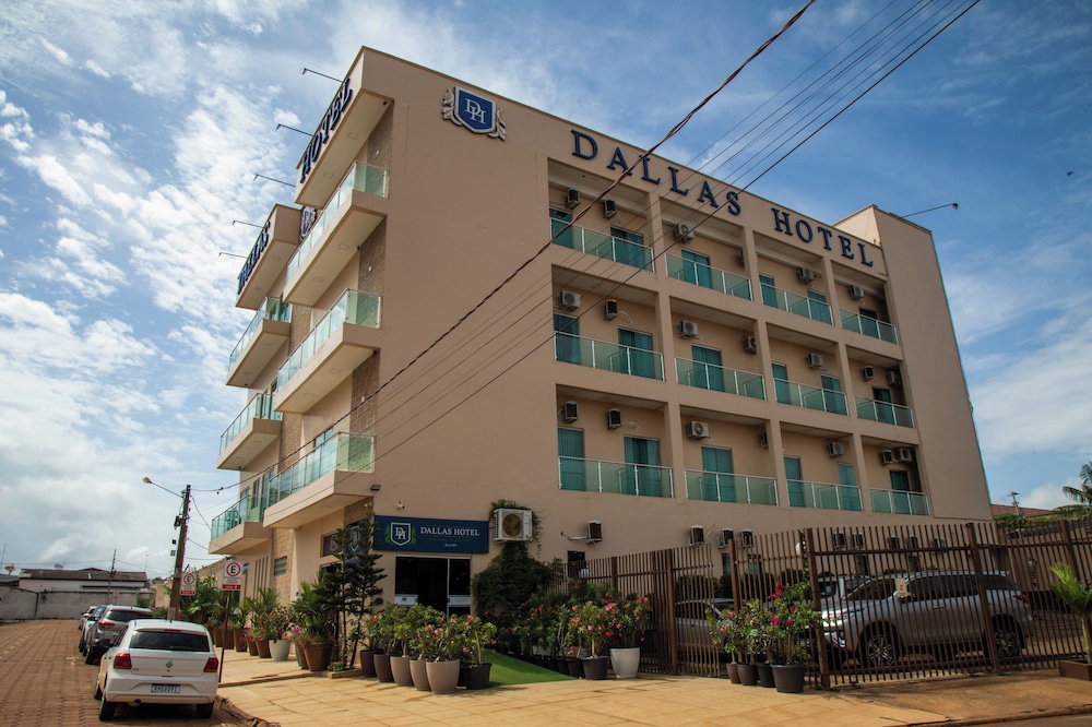 Hotel Dallas Premium 2/41