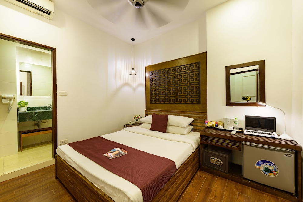NT Elysian Hotel 22/76