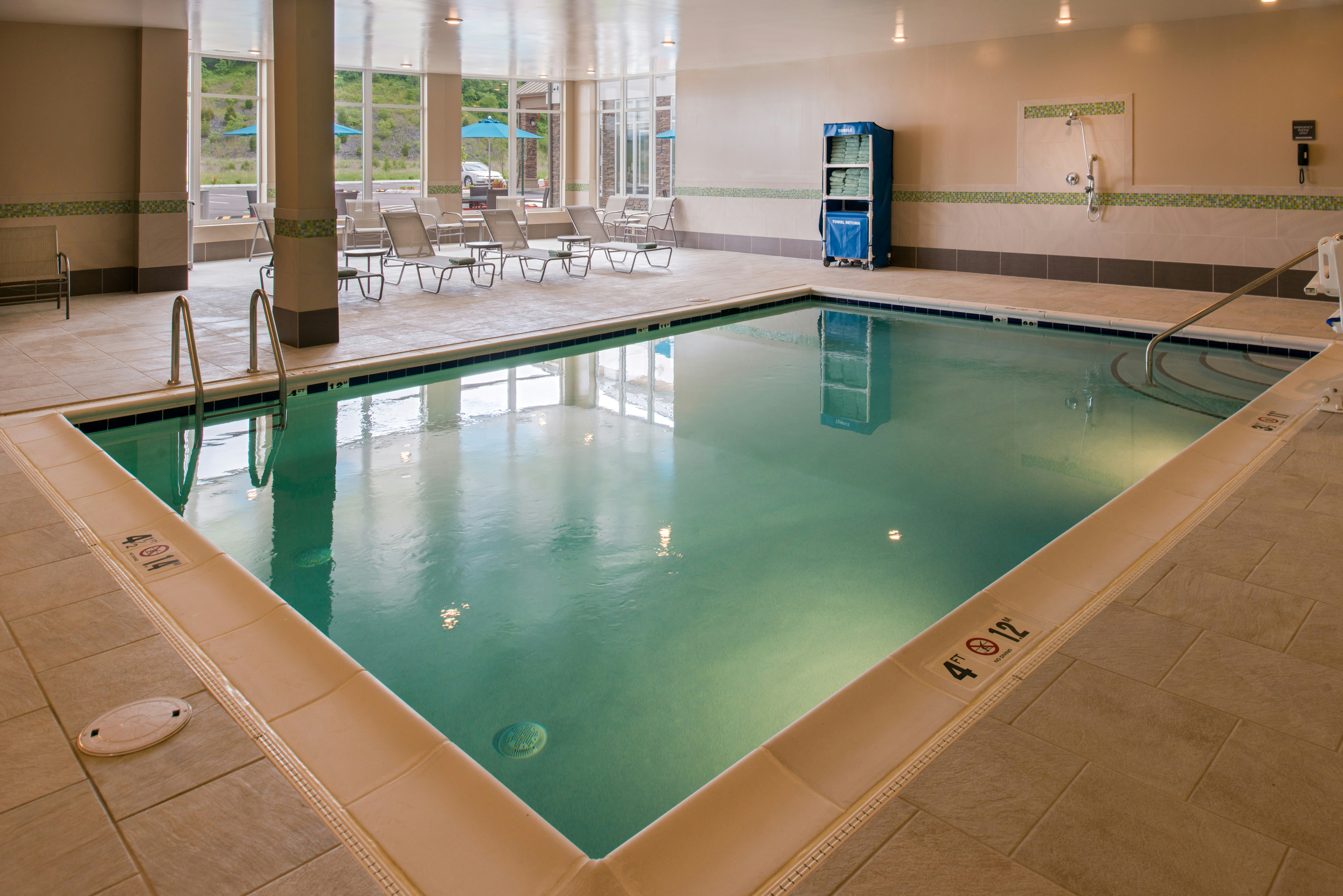 HILTON GARDEN INN BRISTOL 10/39