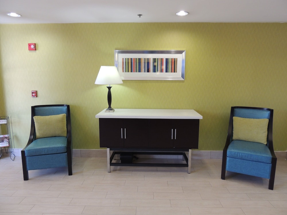 Holiday Inn Express Hotel & Suites Birmingham Ne - Trussville 26/50