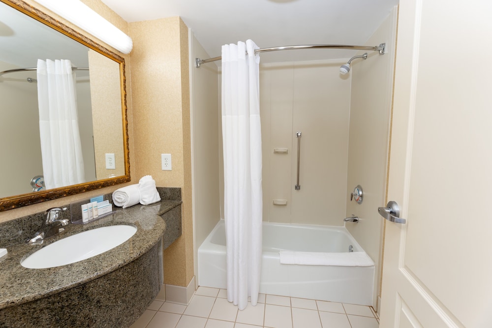 Hampton Inn Lawrenceville Duluth 28/71