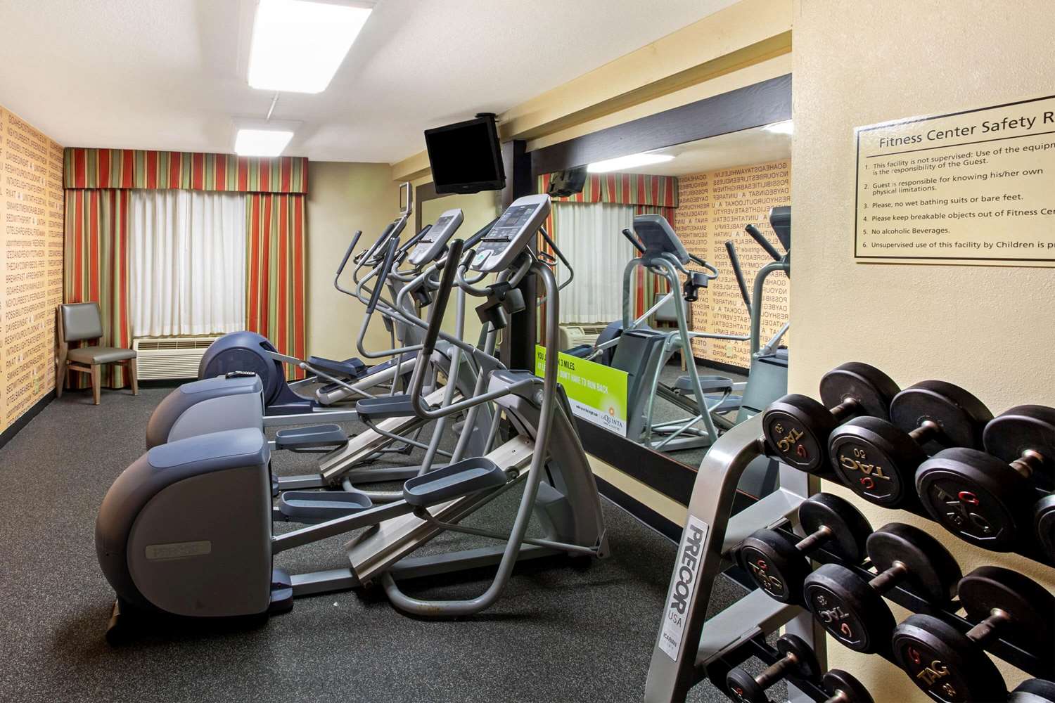 La Quinta Inn Williamsburg Historic Area 13/25