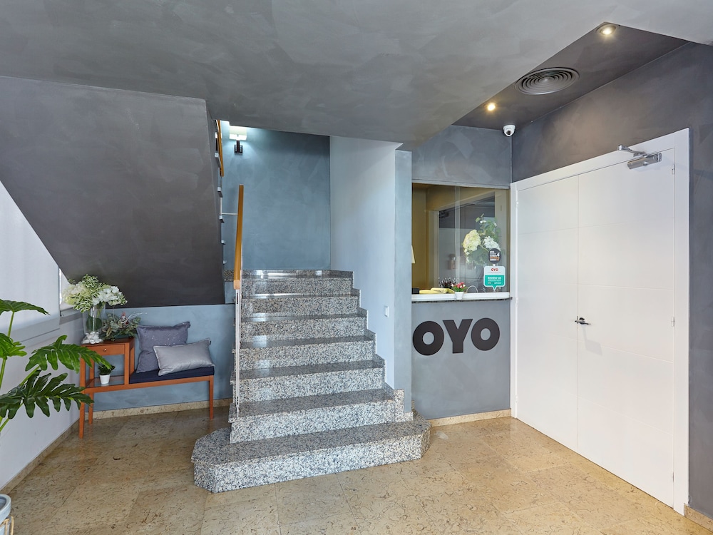 Hostal Nobadis by Vivere Stays 2/16
