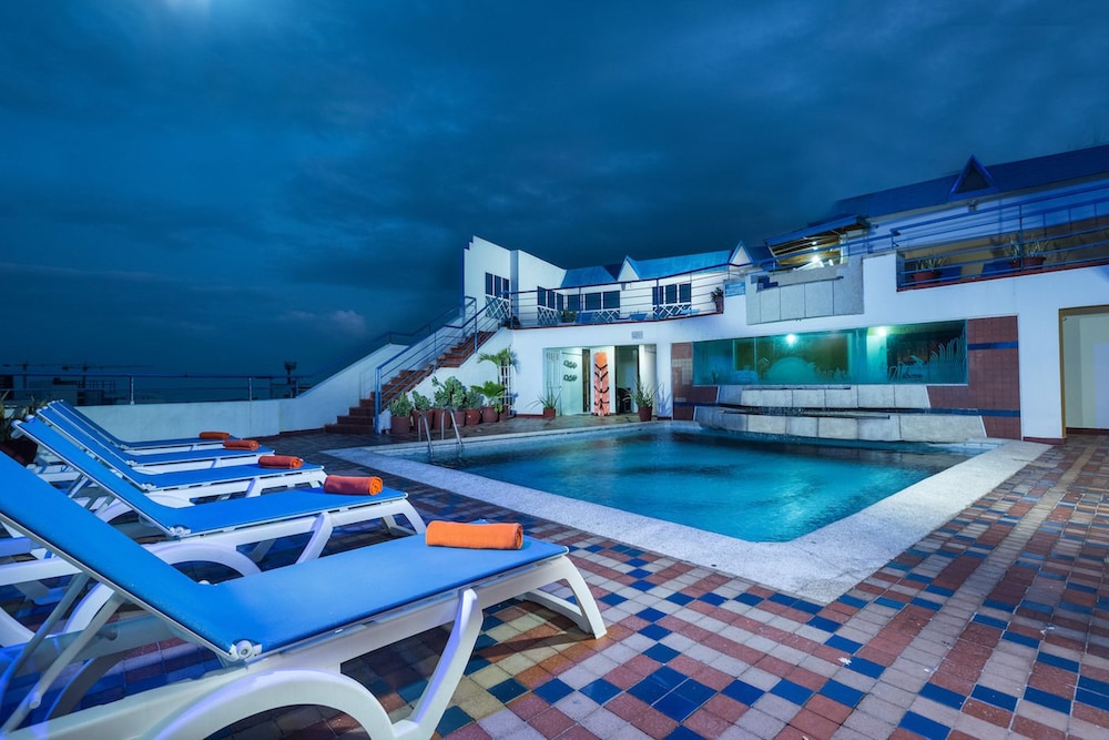 Hotel Calypso Beach 5/43