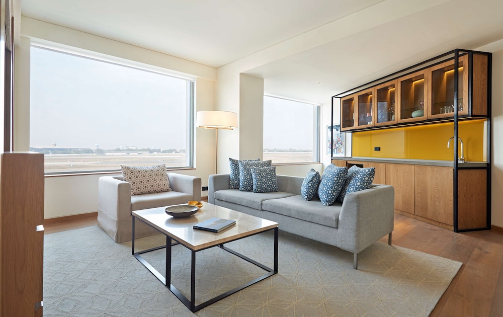 Andaz Delhi, by Hyatt 51/82