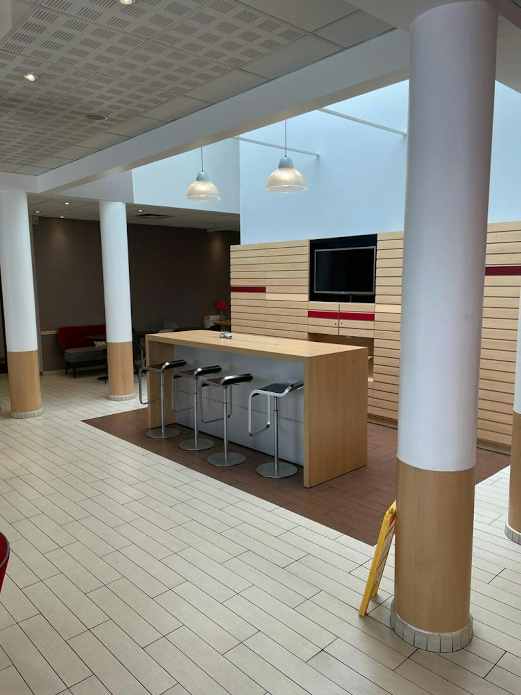 B&B HOTEL Orly Rungis Aeroport 3 etoiles 16/22