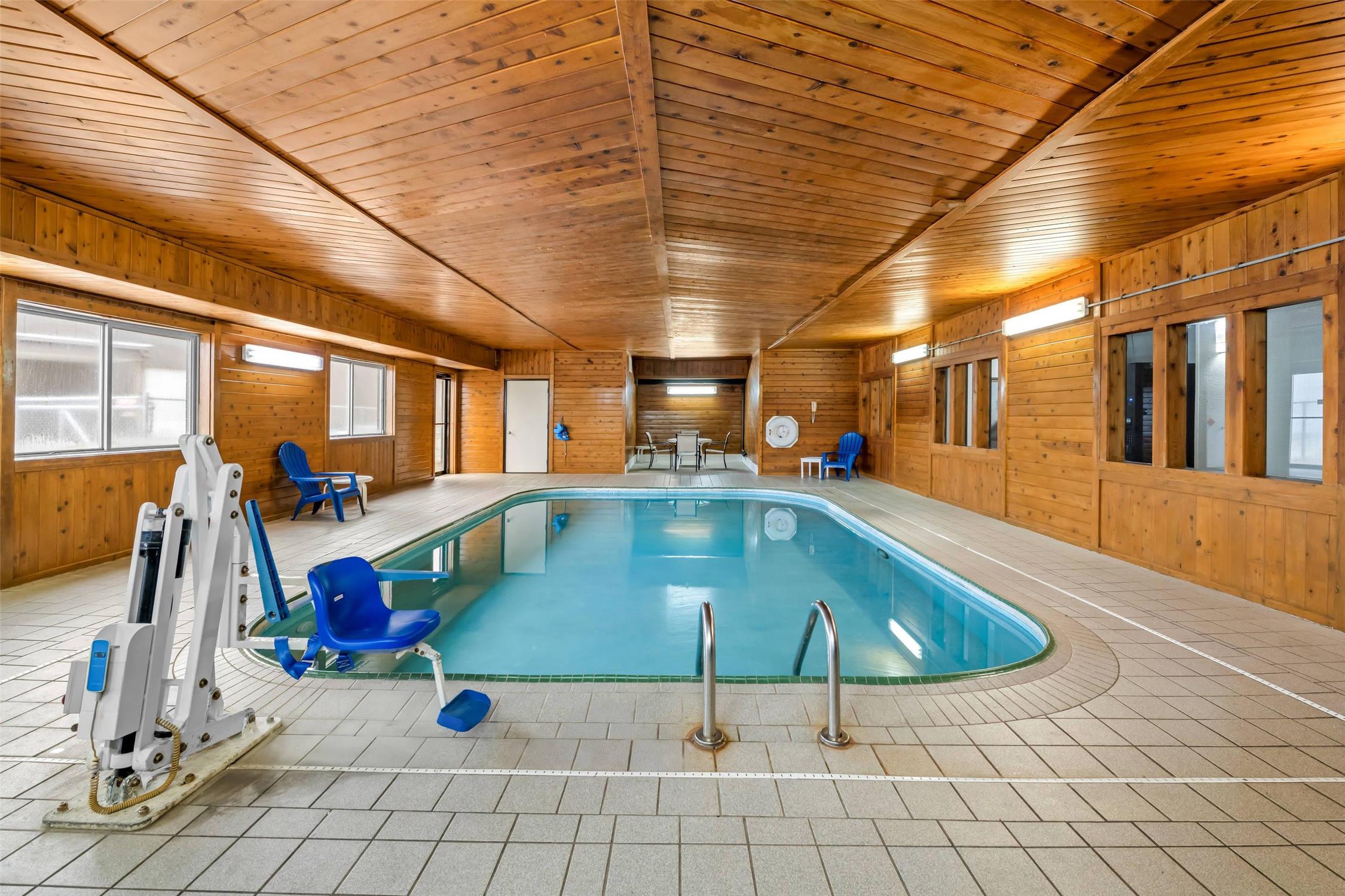 Quality Inn Dubuque On Hwy 20 20/38