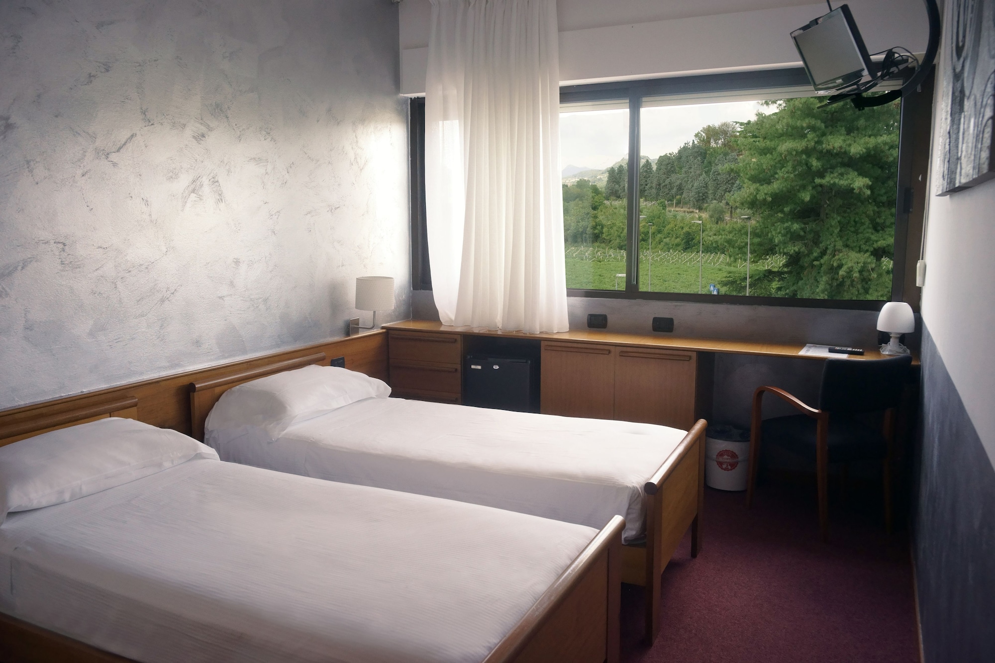 Valley, Classic, Twin Beds