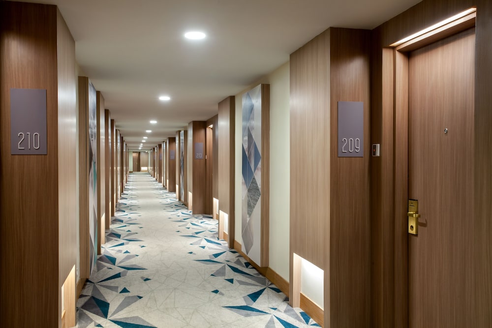 AIHO Hotel Medan 57/57